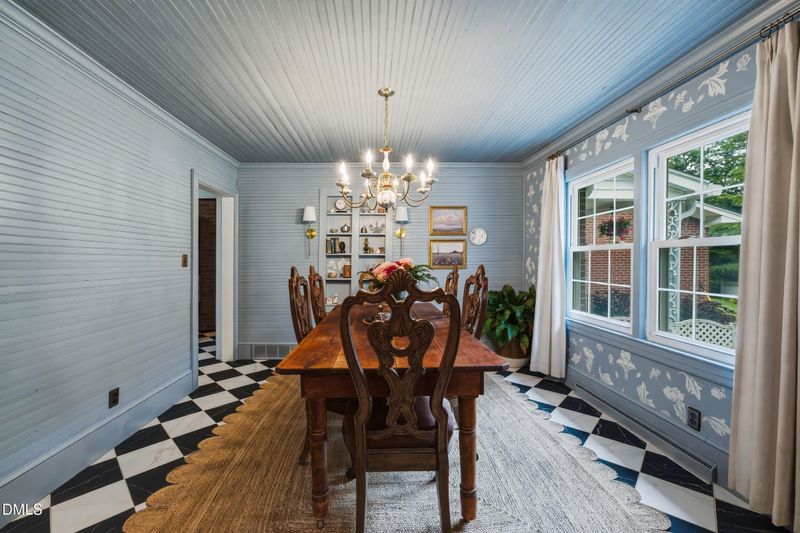 3152 Nc 87, Graham, NC 27253