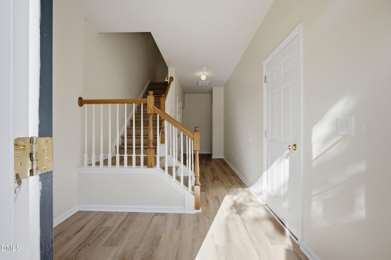 316 Linden Park Ln, Cary, NC 27519