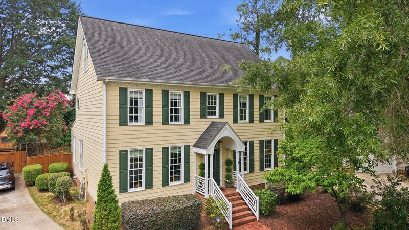 316 Shaftsberry Ct, Raleigh, NC 27609