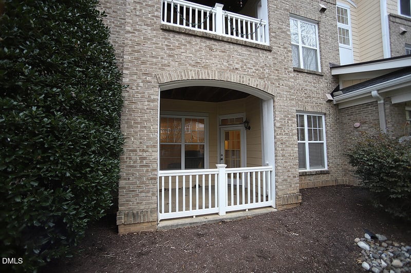 3161 Hemlock Forest Cir #101, Raleigh, NC 27612