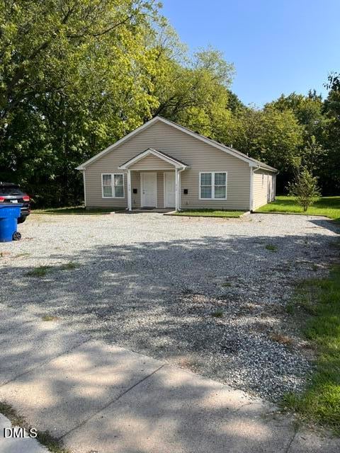 317 E Gilbreath St, Graham, NC 27253