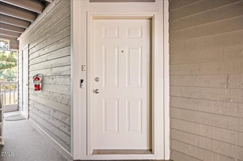 317 Glen Echo Ln #E, Cary, NC 27518