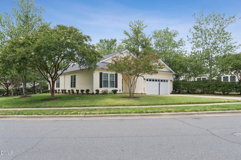 317 Indian Elm Ln, Cary, NC 27519