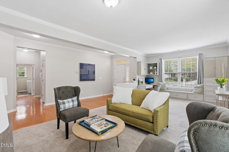 317 Indian Elm Ln, Cary, NC 27519