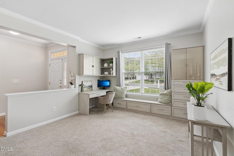 317 Indian Elm Ln, Cary, NC 27519