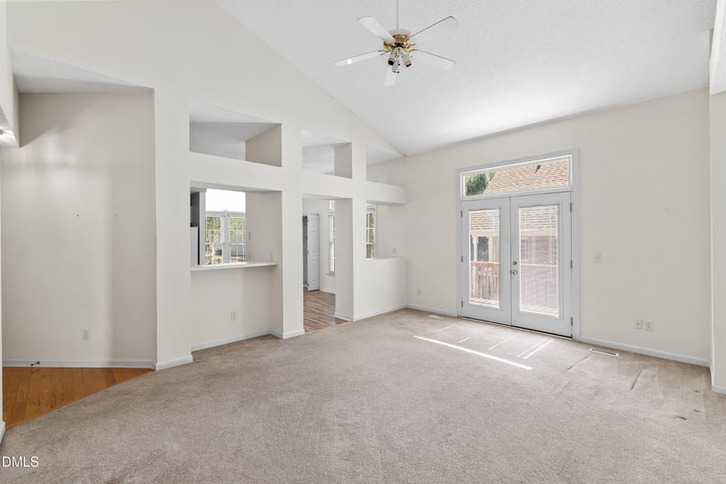 318 Arvo Ln, Cary, NC 27513
