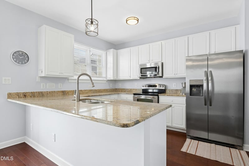 318 Madison Grove Pl, Cary, NC 27519