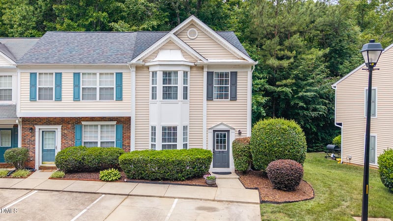 319 Orchard Park Dr, Cary, NC 27513