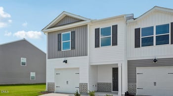 32 Bee Garden Ct, Angier, NC 27501