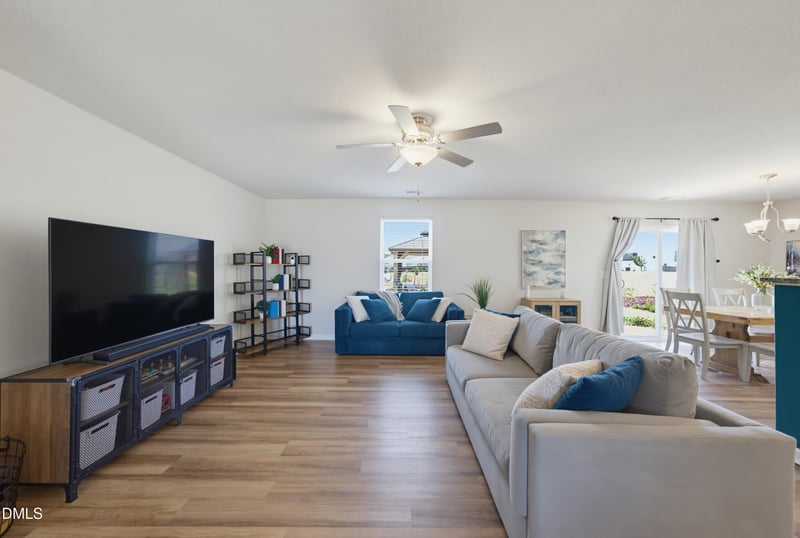 32 Tralee Ct, Fuquay Varina, NC 27526