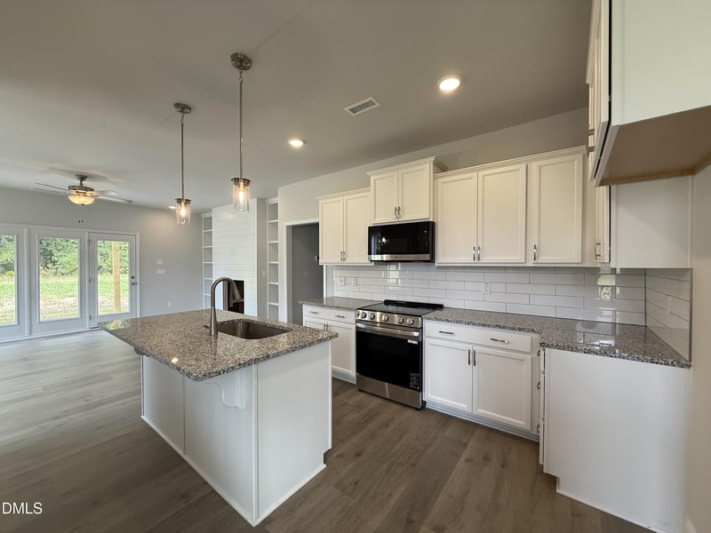 32 Zambezi Ct, Zebulon, NC 27597