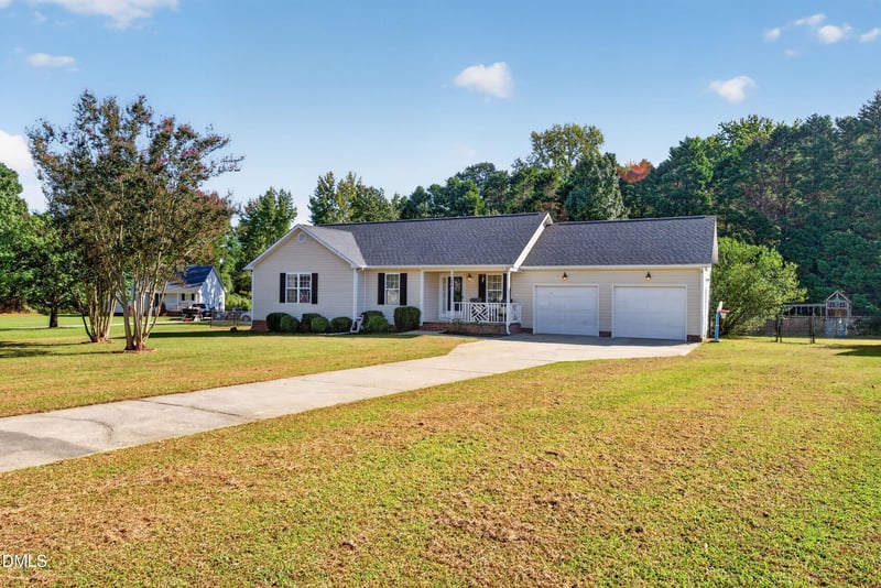320 Grants Way, Four Oaks, NC 27524