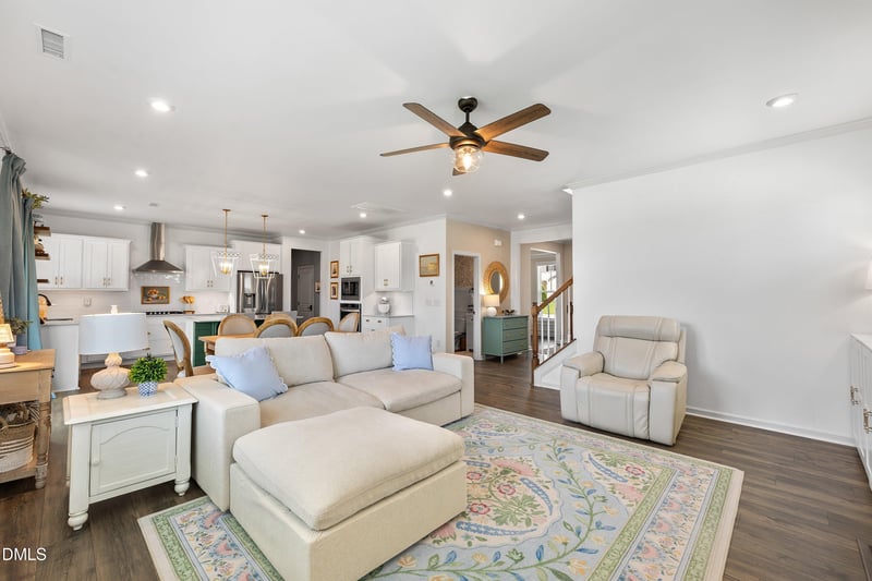 320 Long Lake Dr, Fuquay Varina, NC 27526