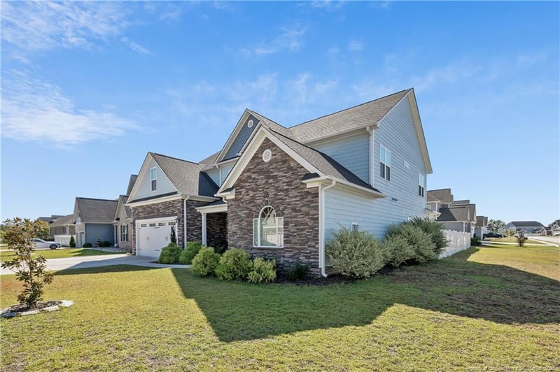 3202 Cragburn Pl, Fayetteville, NC 28306