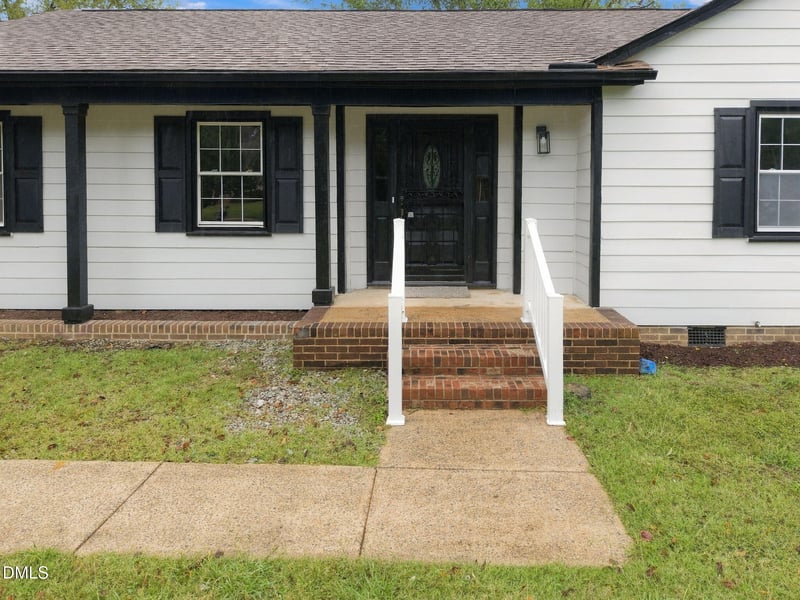 321 Rippling Stream Rd, Durham, NC 27704