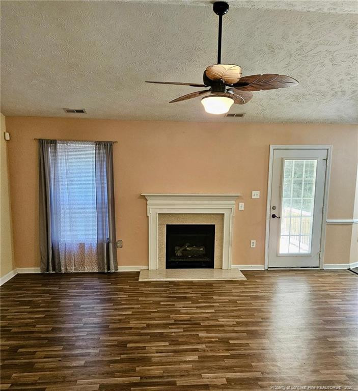 3214 Burton Dr, Fayetteville, NC 28306