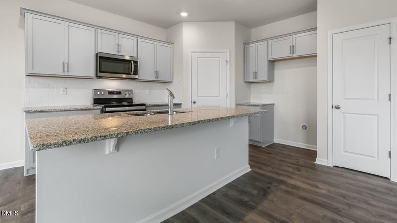 322 Chapel St, Fuquay Varina, NC 27526
