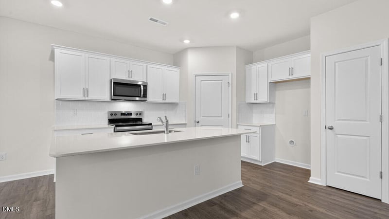 322 Chapel St, Fuquay Varina, NC 27526