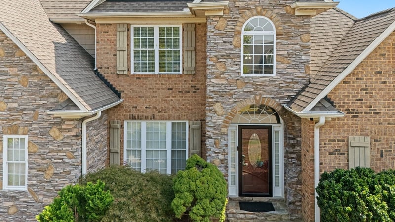 3221 Brookstone Dr, Burlington, NC 27215