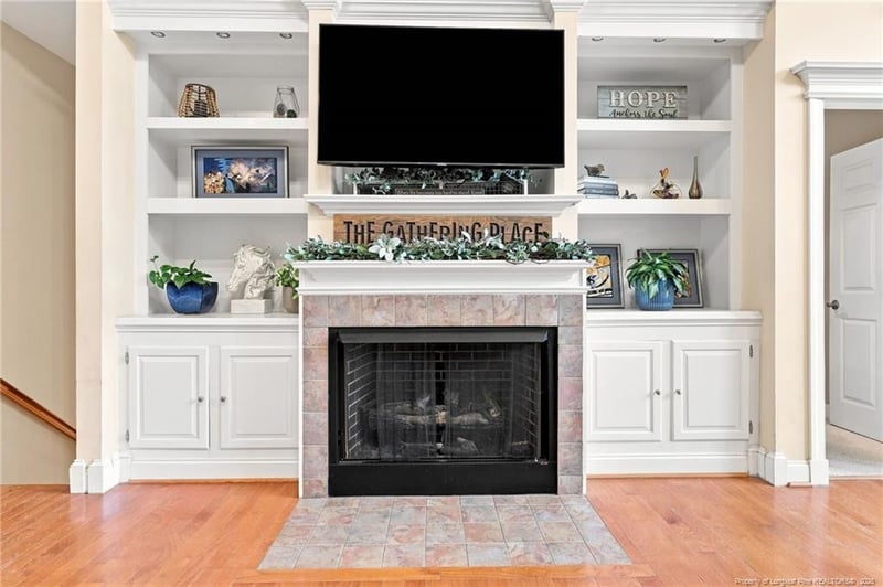 3233 Leicester Cir, Sanford, NC 27332