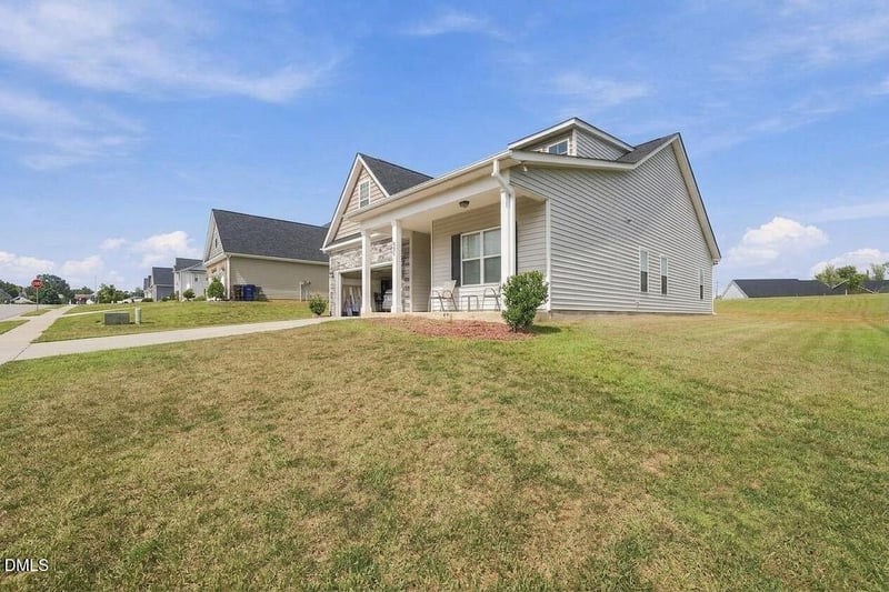 324 Manning Dr, Sanford, NC 27332