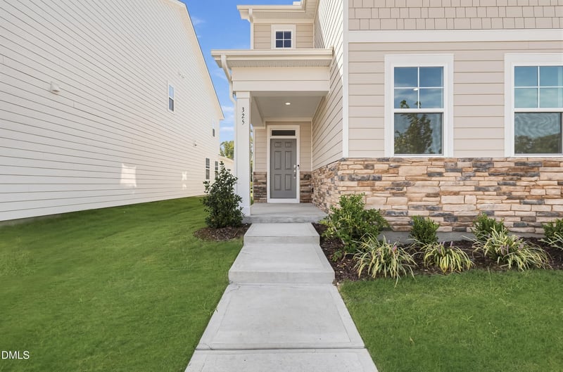 325 Golden Trace Dr, Garner, NC 27529