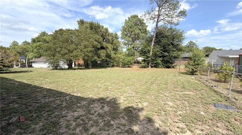 3257 Vardaman Ave, Hope Mills, NC 28348