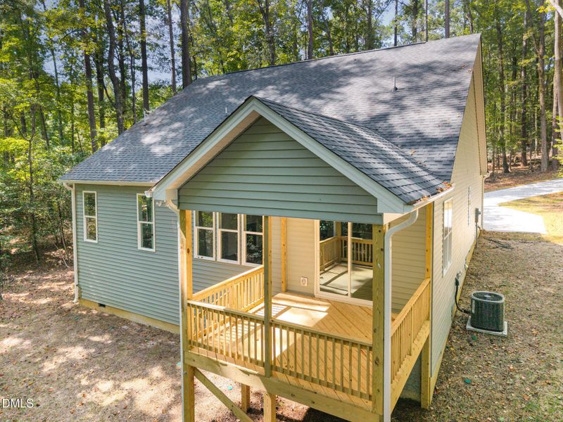 3258 Yorkshire Cir, Sanford, NC 27332