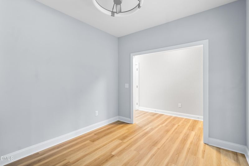 3259 Yorkshire Cir, Sanford, NC 27332