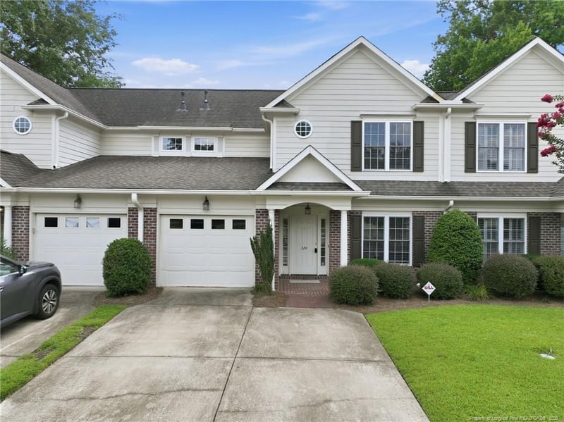 326 Coverly Sq, Fayetteville, NC 28303