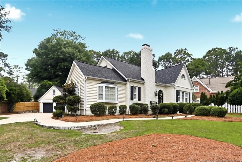 326 W Park Dr, Fayetteville, NC 28305
