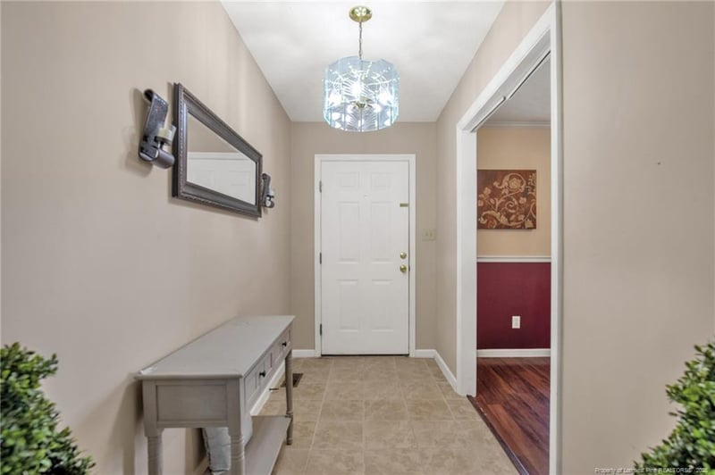 327 Grape Arbor Dr, Fayetteville, NC 28312