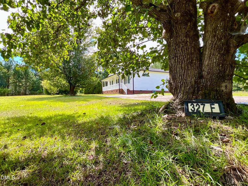 327f Bobbitt Rd, Clayton, NC 27520