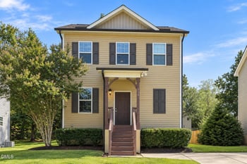 328 Chamberlain Dr, Clayton, NC 27527