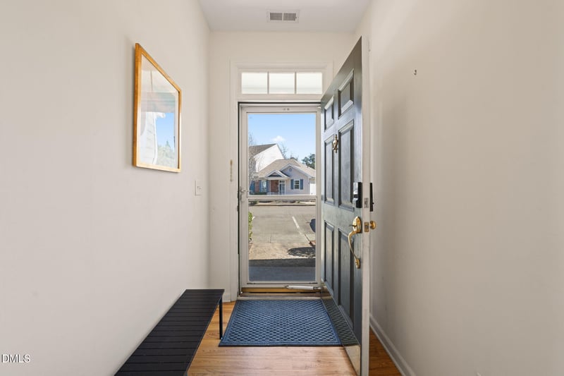 33 Signet Dr, Durham, NC 27704
