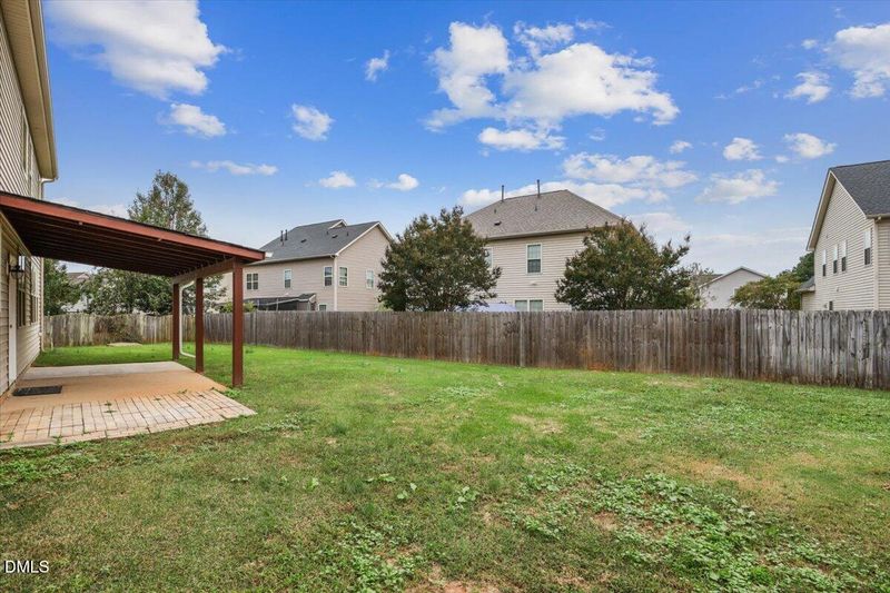 33 W Smoketree Ct, Clayton, NC 27527