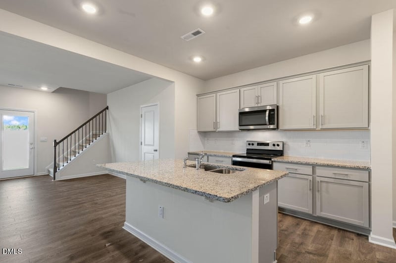 330 Chapel St, Fuquay Varina, NC 27526