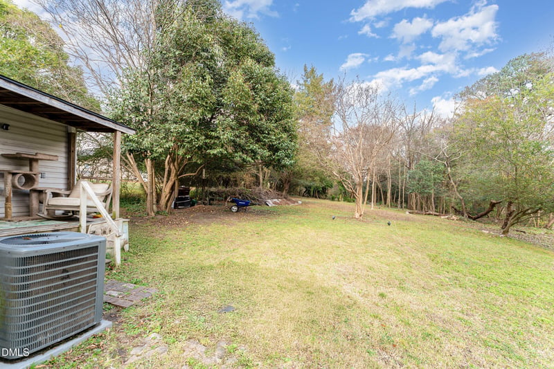330 E Stallings St, Clayton, NC 27520
