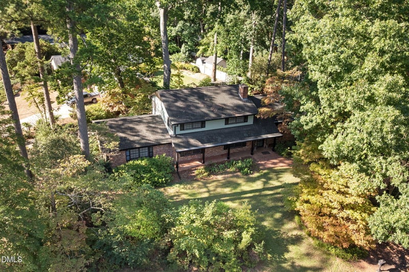 3301 Caldwell Dr, Raleigh, NC 27607