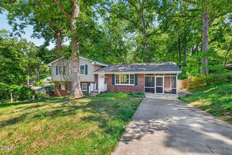 3304 Julian Dr, Raleigh, NC 27604