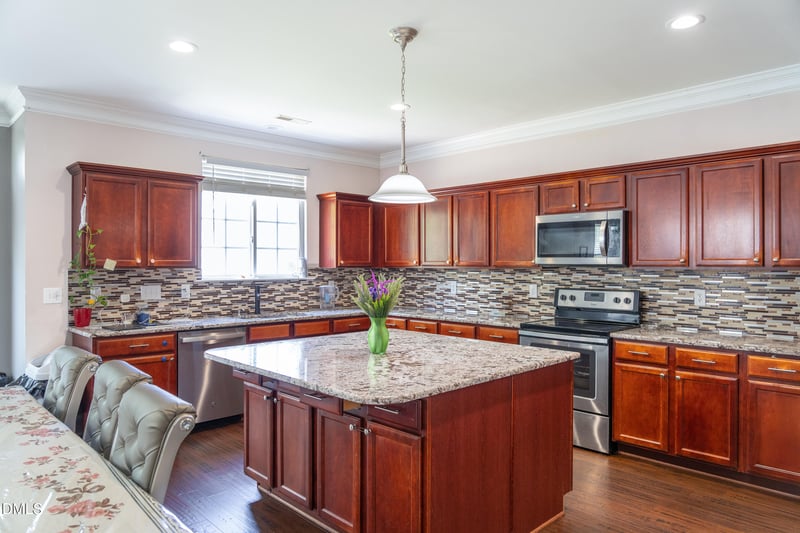 3304 Mackinac Island Ln, Raleigh, NC 27610