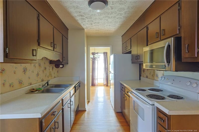 3305 Margate Pl, Hope Mills, NC 28348