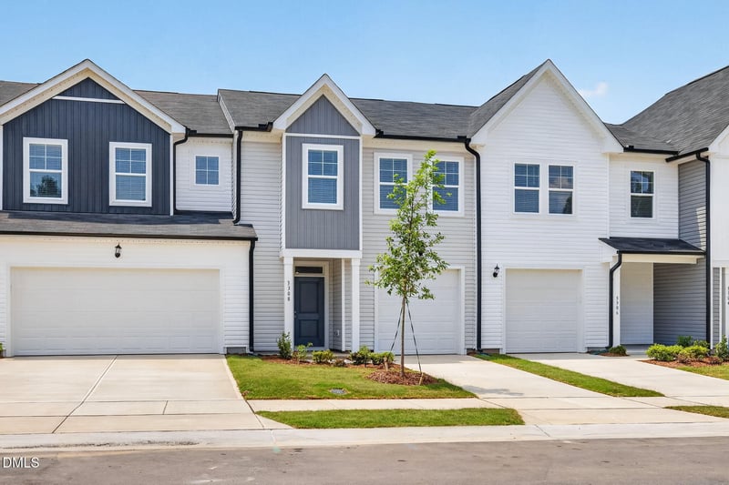 3308 Bailey Lake Dr, Fuquay Varina, NC 27526