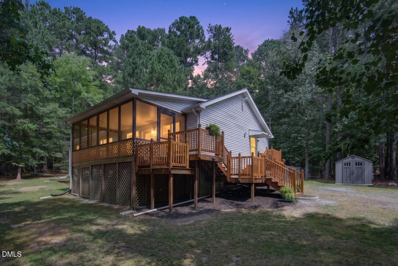 3308 Hawk Ridge Rd, Chapel Hill, NC 27516