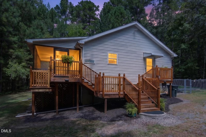 3308 Hawk Ridge Rd, Chapel Hill, NC 27516
