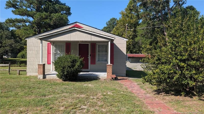 3308 King Charles Rd, Fayetteville, NC 28306