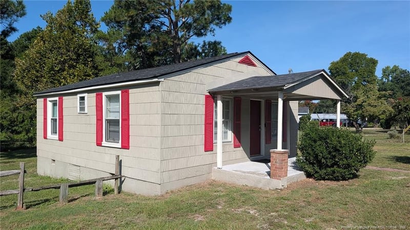 3308 King Charles Rd, Fayetteville, NC 28306