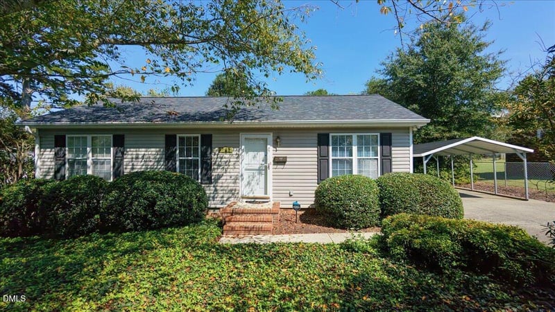 331 Quintas Ave, Burlington, NC 27215