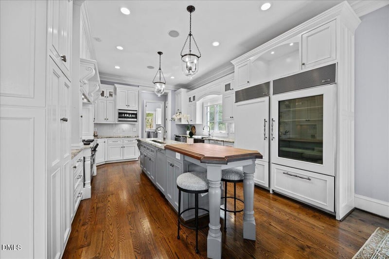 3313 Darien Dr, Raleigh, NC 27607