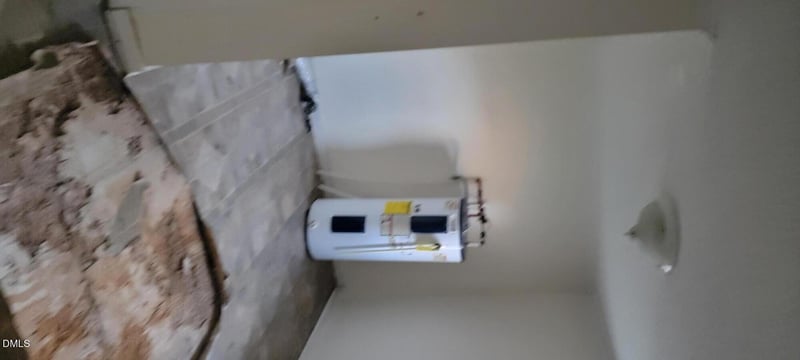 332 Bass Lake Rd, Holly Springs, NC 27540